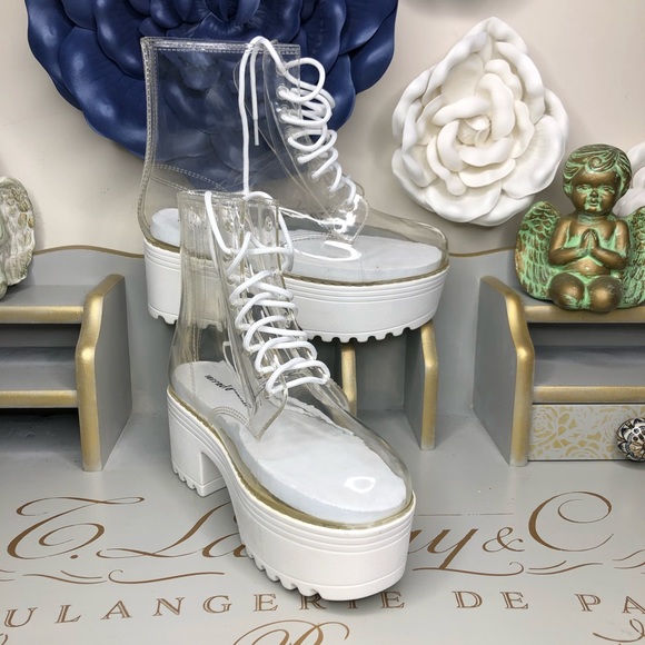 Jeffrey Campbell Shoes - 🆕 Jeffrey Campbell clear platform booties size 9